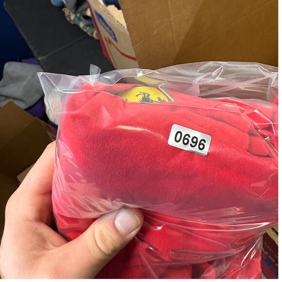 Puma Official Scuderia Ferrari F1 Racing T Shirt Mens XL Red White Colorblock - Picture 8 of 8